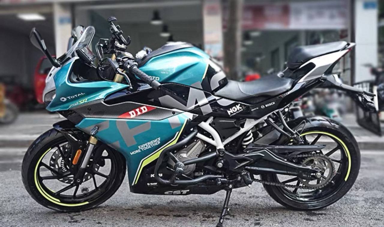 ZX`10R